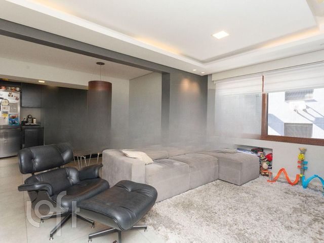 Apartamento com 94m², 3 dormitórios, 1 suíte, 1 vaga, Bela Vista em Porto Alegre