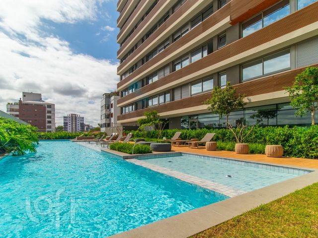 Apartamento com 64m², 2 dormitórios, 1 suíte, 1 vaga, Menino Deus em Porto Alegre