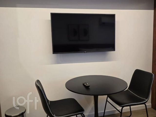 Apartamento com 28m², 1 dormitório, 1 vaga, Rio Branco em Porto Alegre