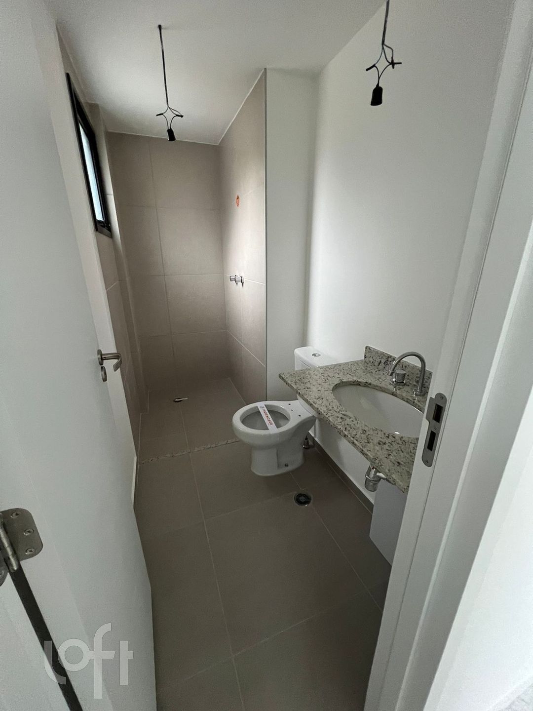 Apartamento à venda com 2 quartos, 60m² - Foto 13