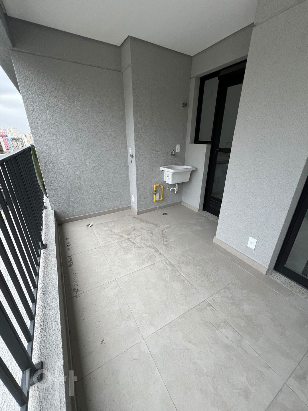 Apartamento à venda com 2 quartos, 60m² - Foto 5