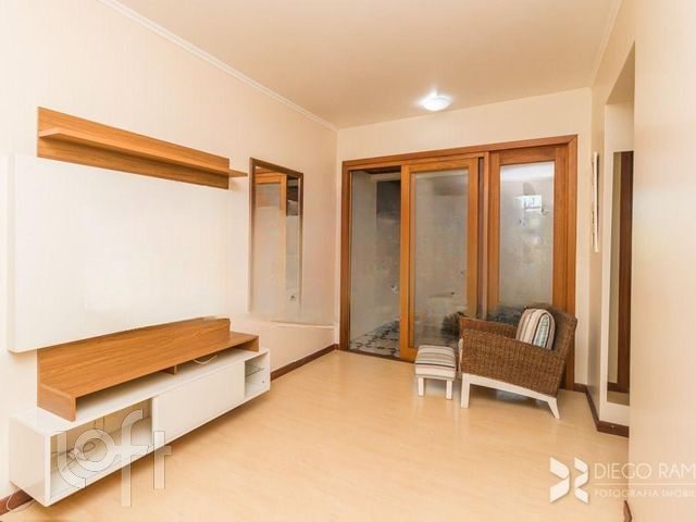Apartamento com 65m², 2 dormitórios, 1 vaga, Chácara das Pedras em Porto Alegre