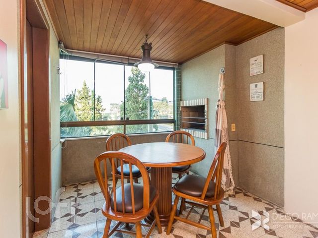 Apartamento com 65m², 2 dormitórios, 1 vaga, Chácara das Pedras em Porto Alegre