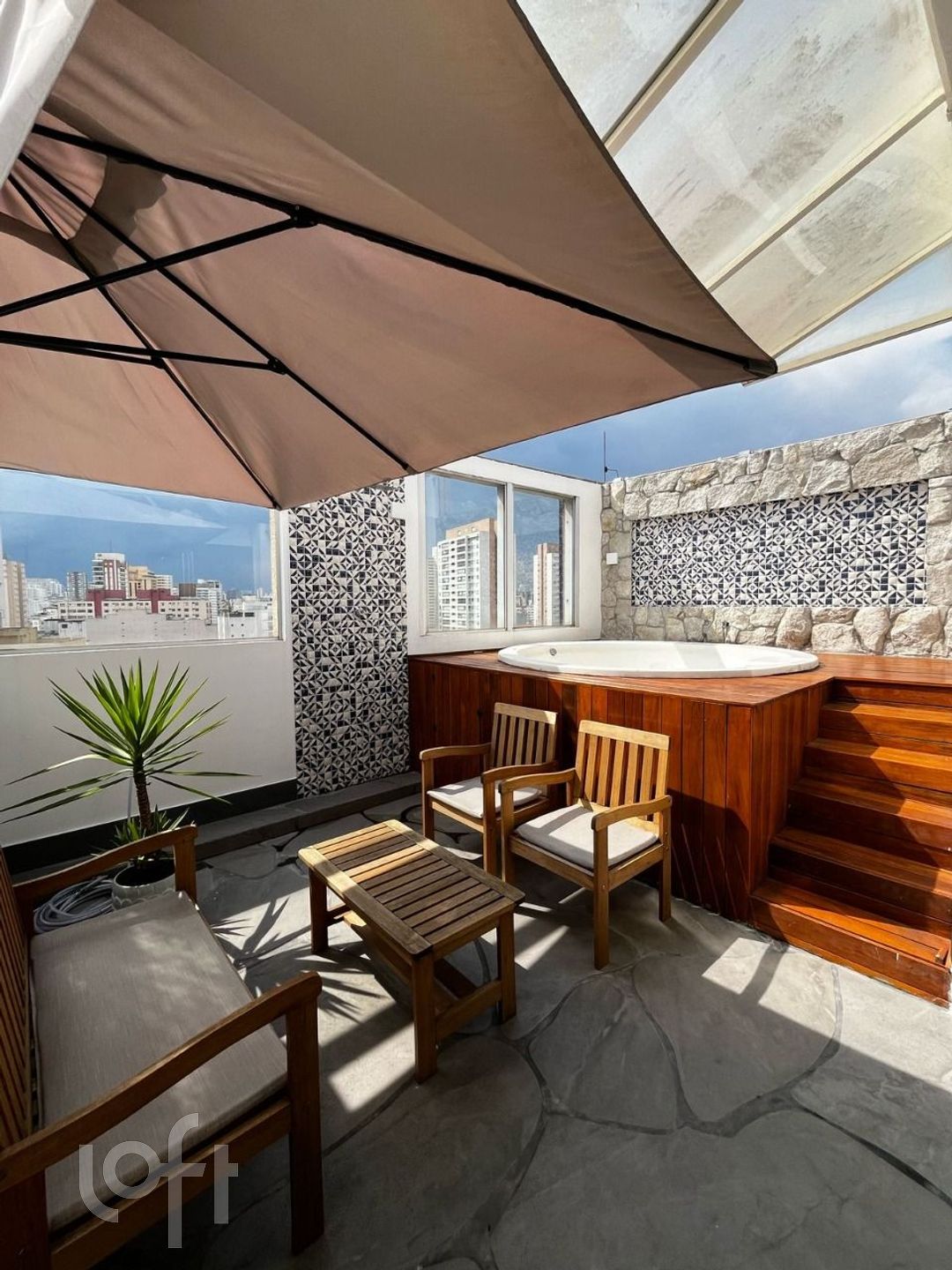 Apartamento à venda em Aclimação com 140 m², 3 quartos, 3 vagas