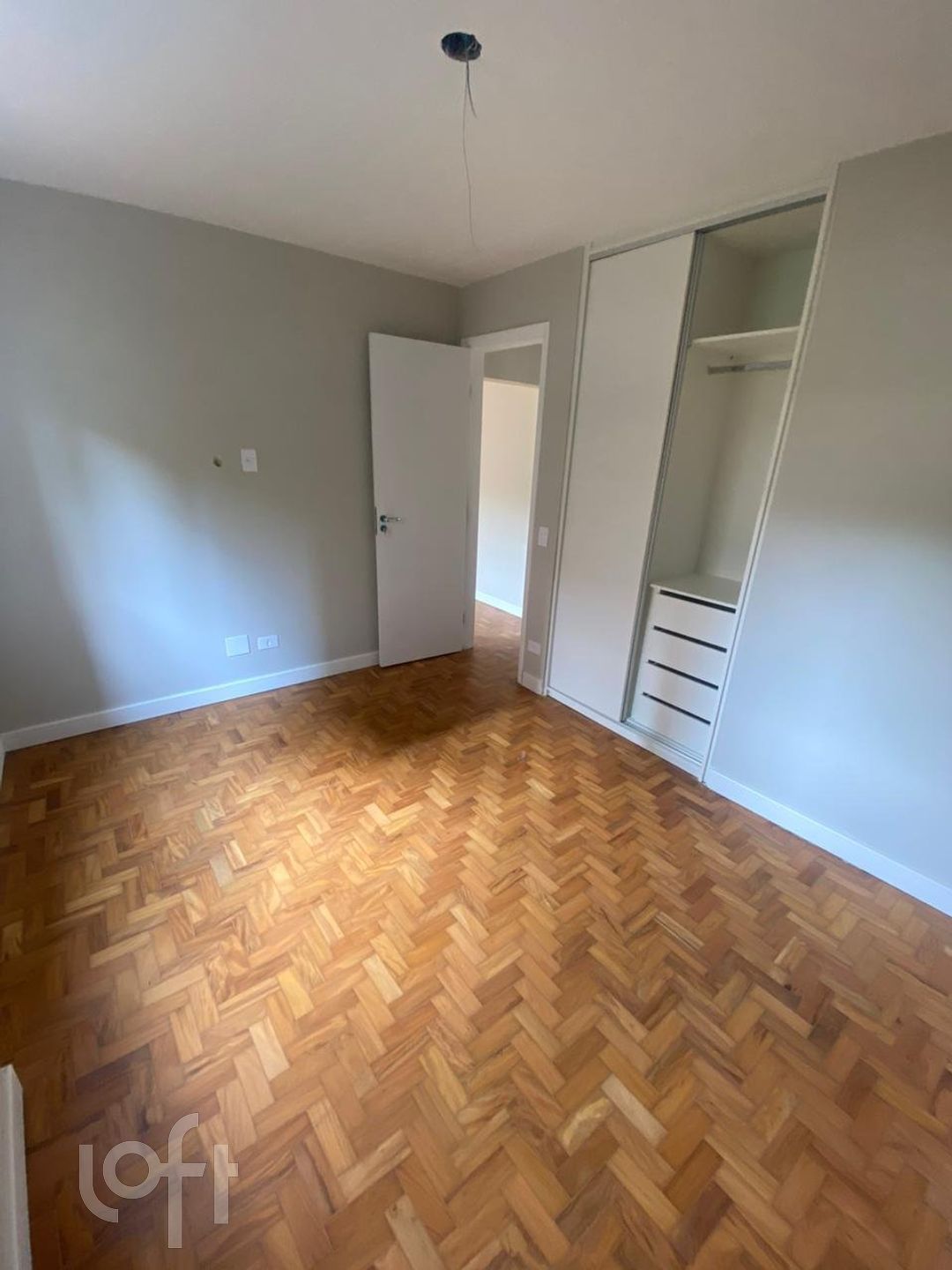 Apartamento à venda com 3 quartos, 100m² - Foto 4