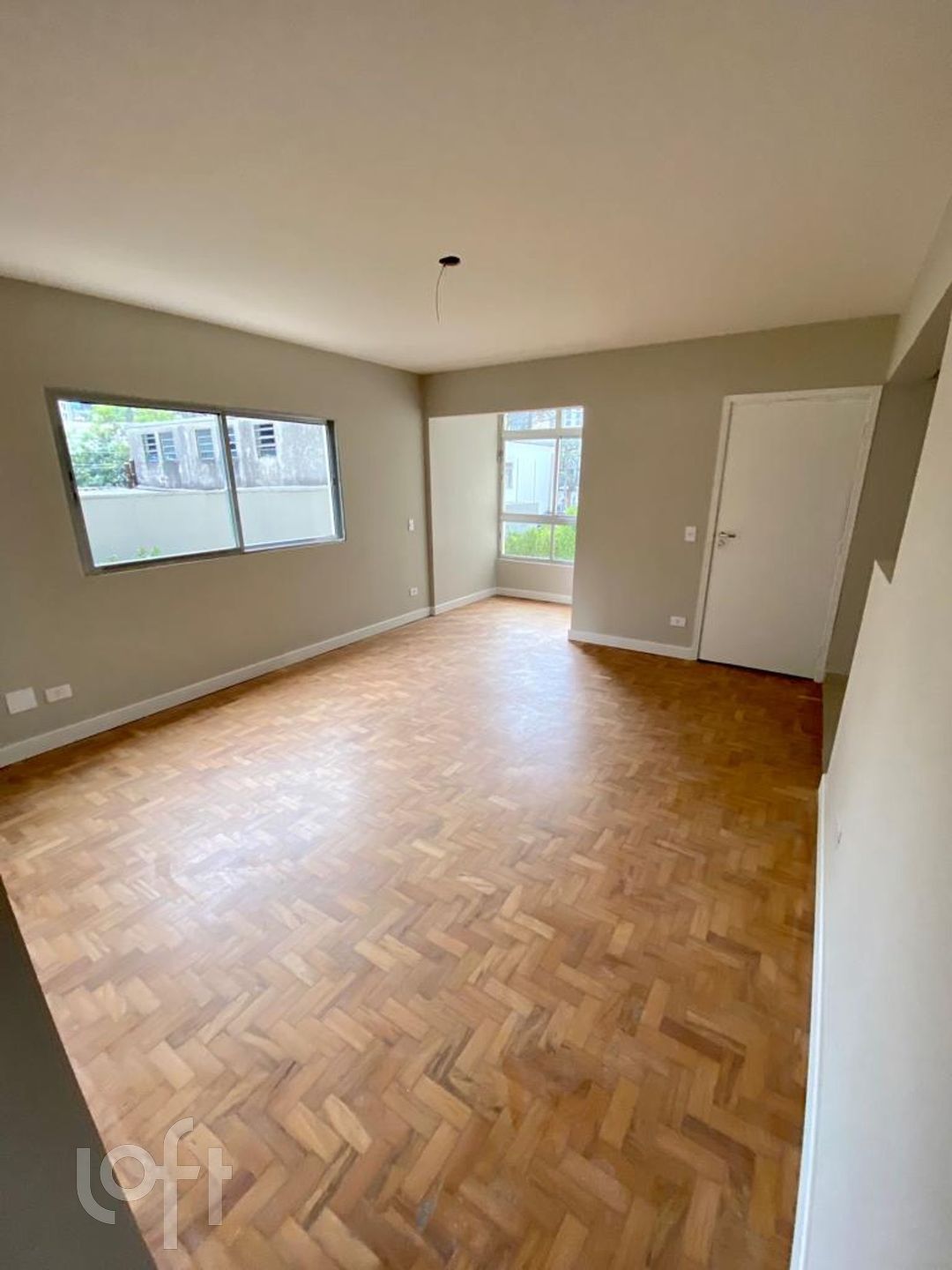 Apartamento à venda com 3 quartos, 100m² - Foto 1