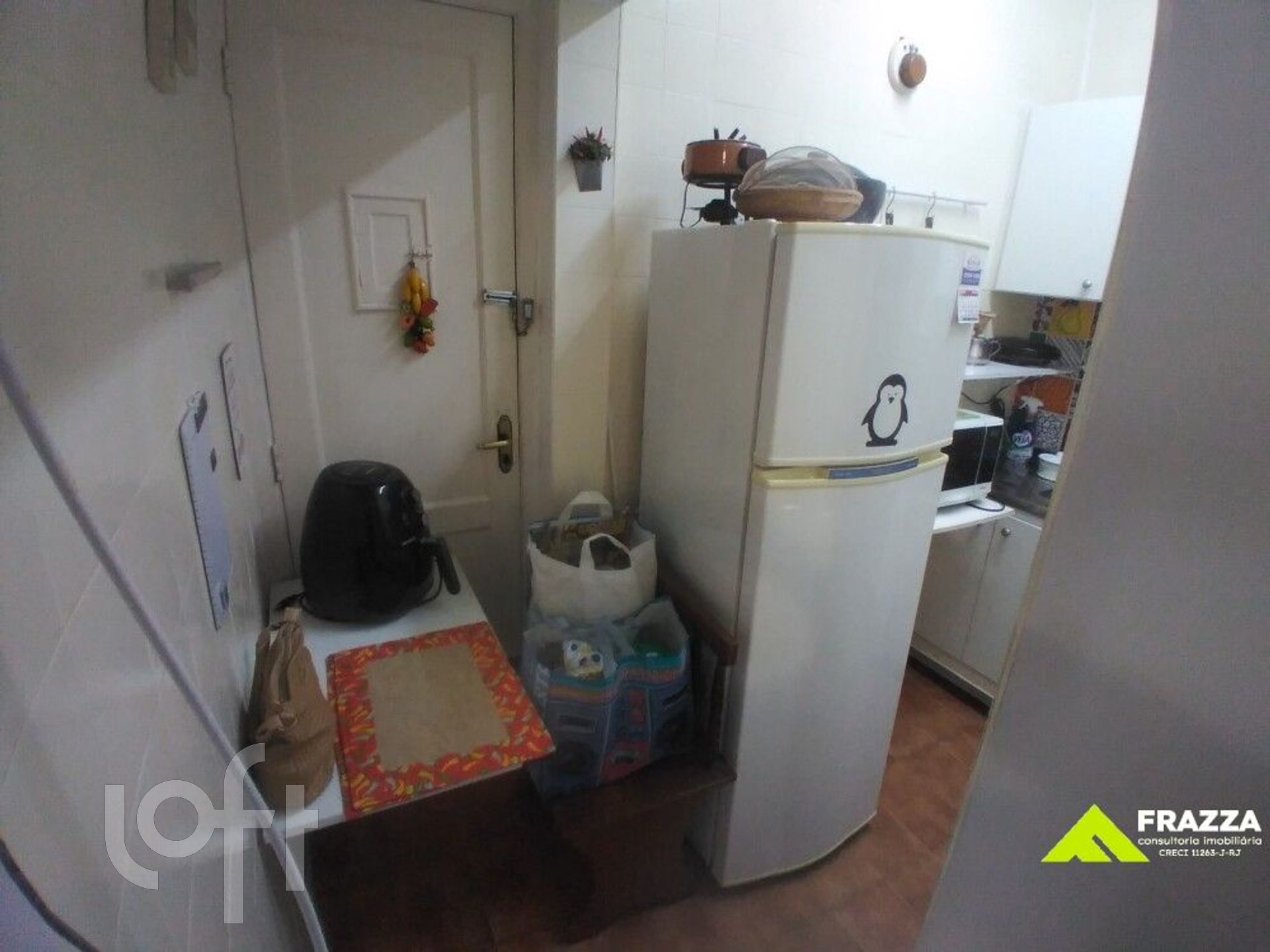 Apartamento à venda com 2 quartos, 65m² - Foto 12