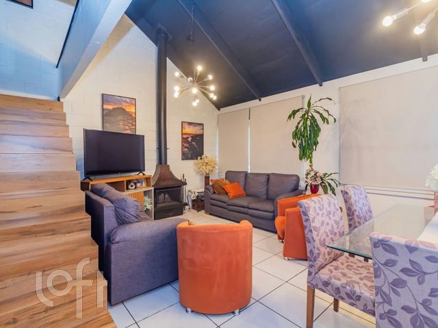 Apartamento com 180m², 3 dormitórios, 1 suíte, 2 vagas, Praia de Belas em Porto Alegre