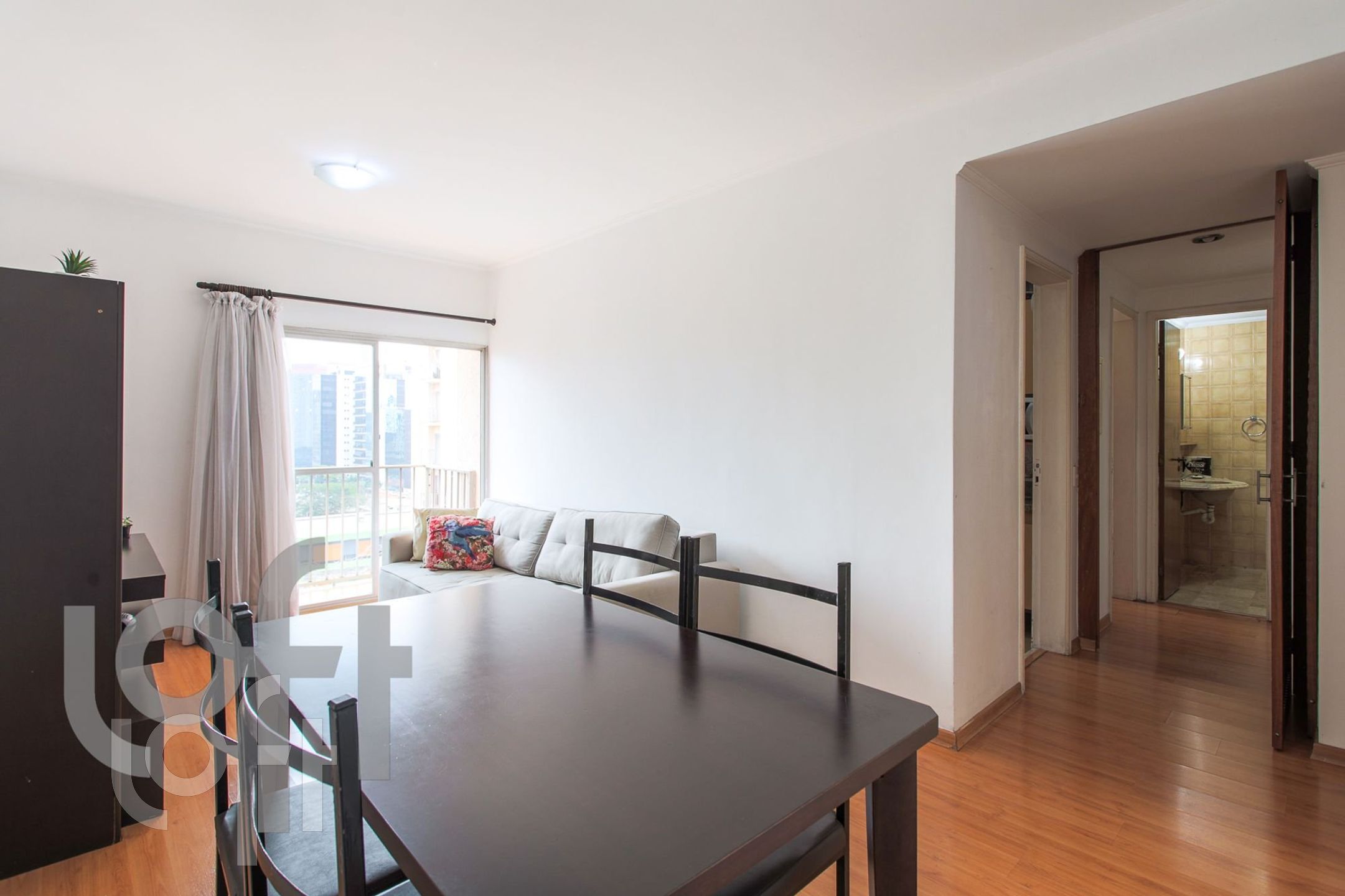 Apartamento à venda com 1 quarto, 55m² - Foto 17