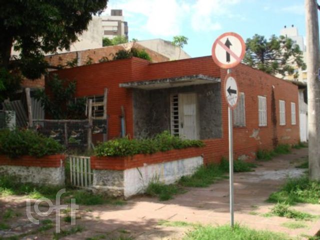 Casa com 240m², 3 dormitórios, Menino Deus em Porto Alegre