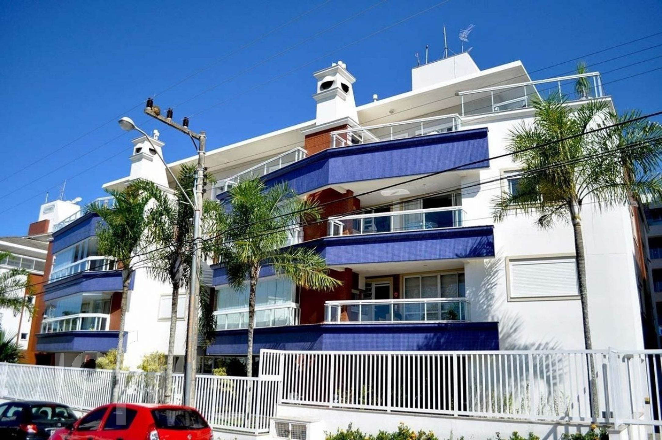 Apartamento à venda em Canto com 130 m², 3 quartos, 1 suíte, 2 vagas