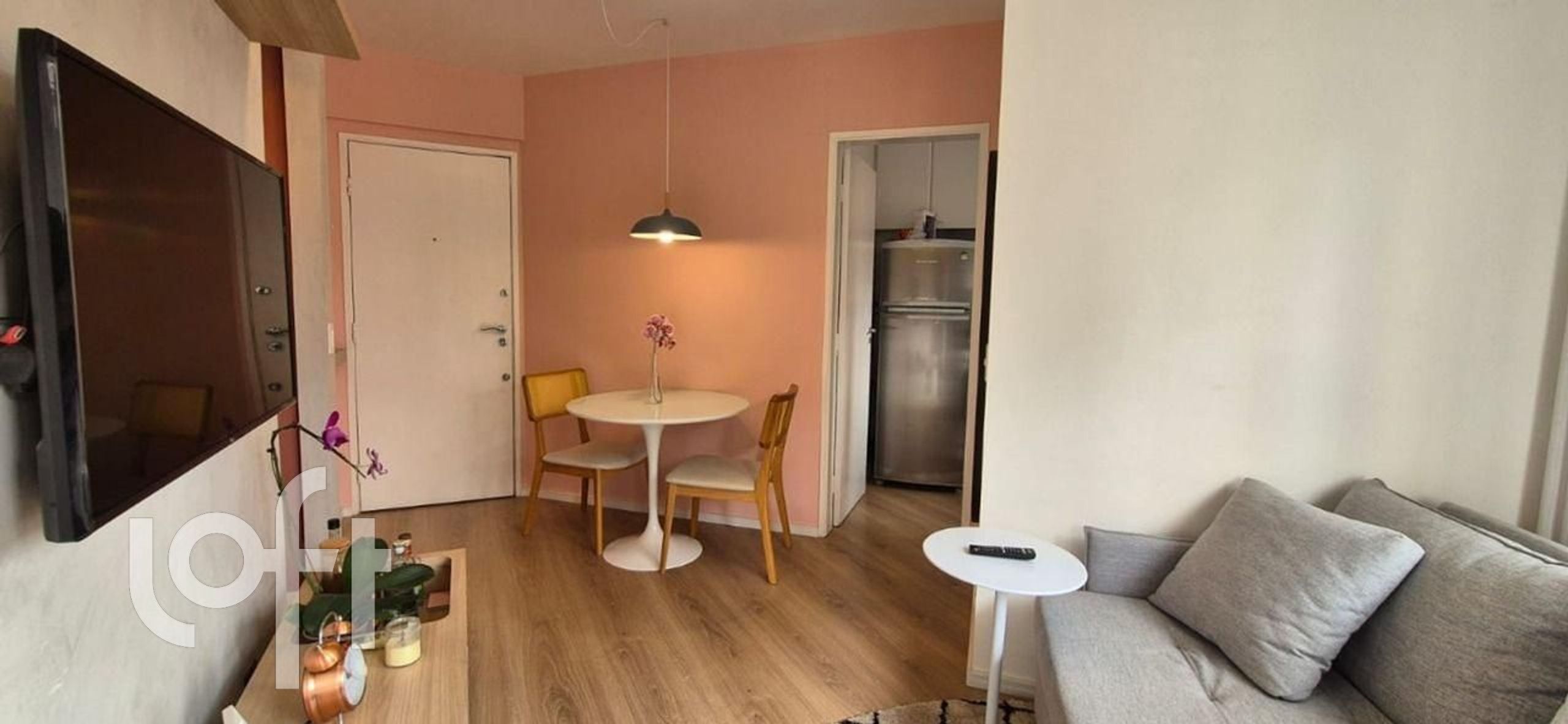 Apartamento à venda com 1 quarto, 35m² - Foto 2