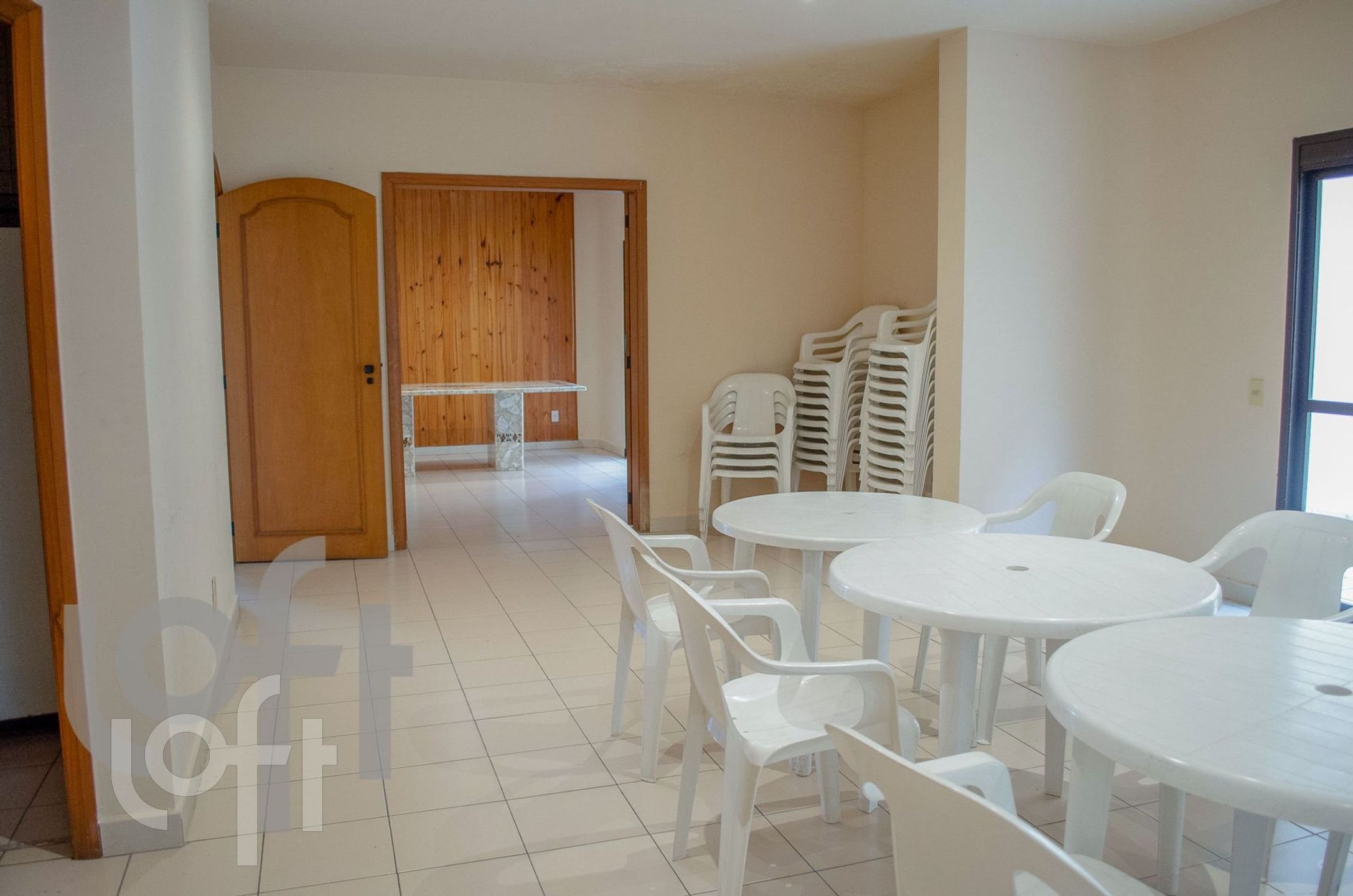 Apartamento à venda com 2 quartos, 185m² - Foto 11