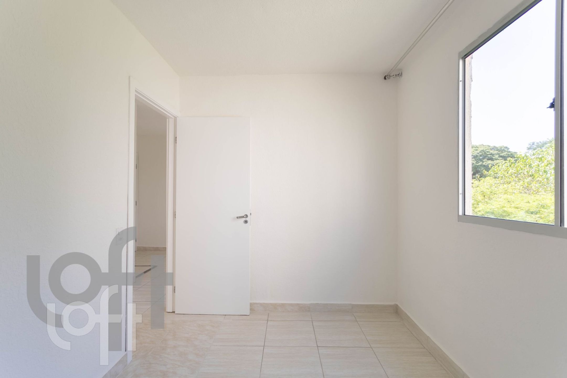 Apartamento à venda com 2 quartos, 40m² - Foto 9