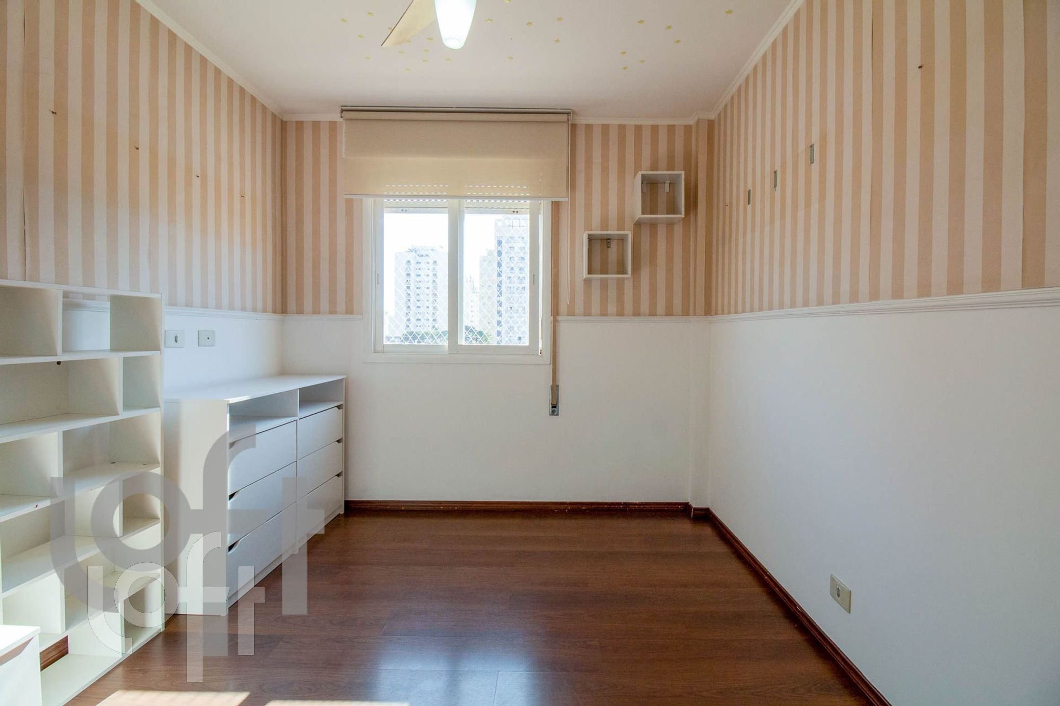 Apartamento à venda com 2 quartos, 78m² - Foto 13