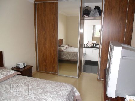 Apartamento à venda com 4 quartos, 159m² - Foto 7