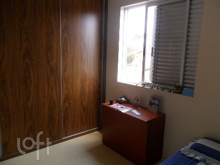 Apartamento à venda com 4 quartos, 159m² - Foto 4