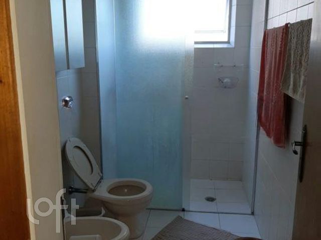Apartamento com 86m², 2 dormitórios, 1 suíte, 2 vagas, Independência em Porto Alegre