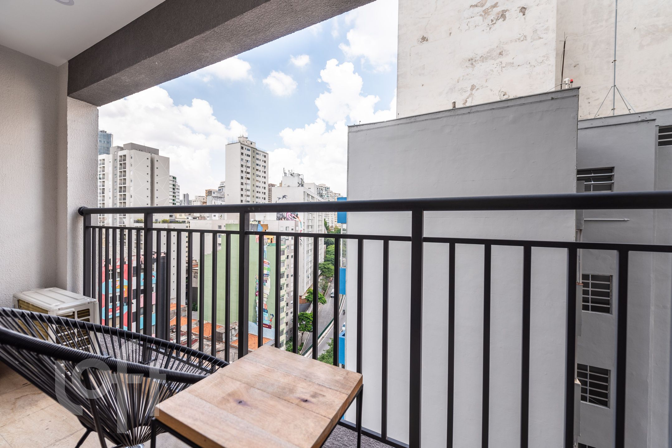 Apartamento à venda com 1 quarto, 27m² - Foto 6