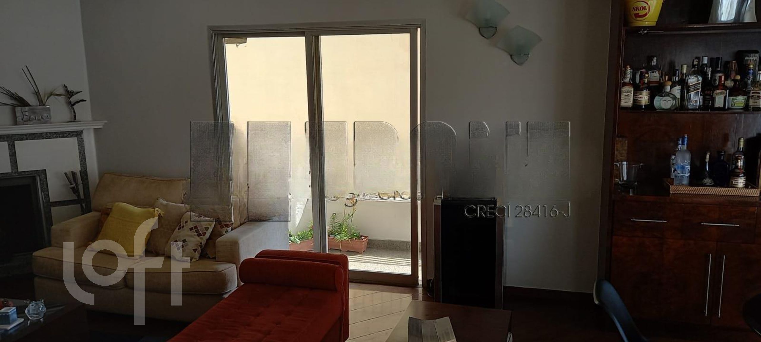 Apartamento à venda com 4 quartos, 220m² - Foto 1