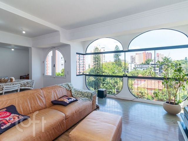 Apartamento com 113m², 3 dormitórios, 1 suíte, 1 vaga, Higienópolis em Porto Alegre