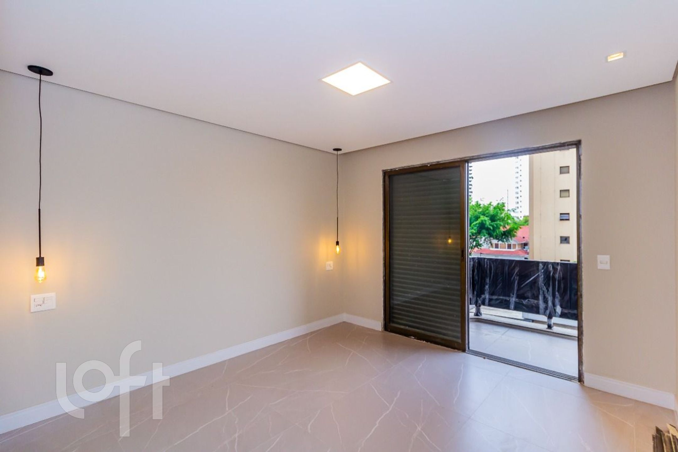 Apartamento à venda com 3 quartos, 236m² - Foto 15