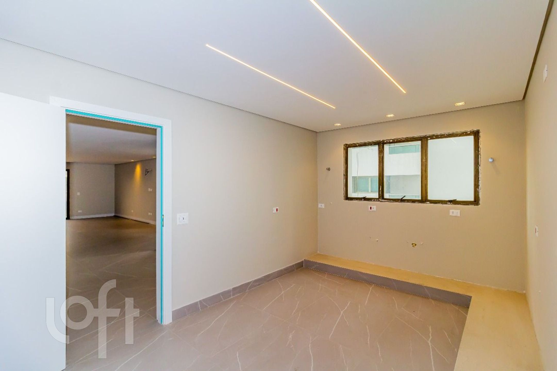 Apartamento à venda com 3 quartos, 236m² - Foto 34