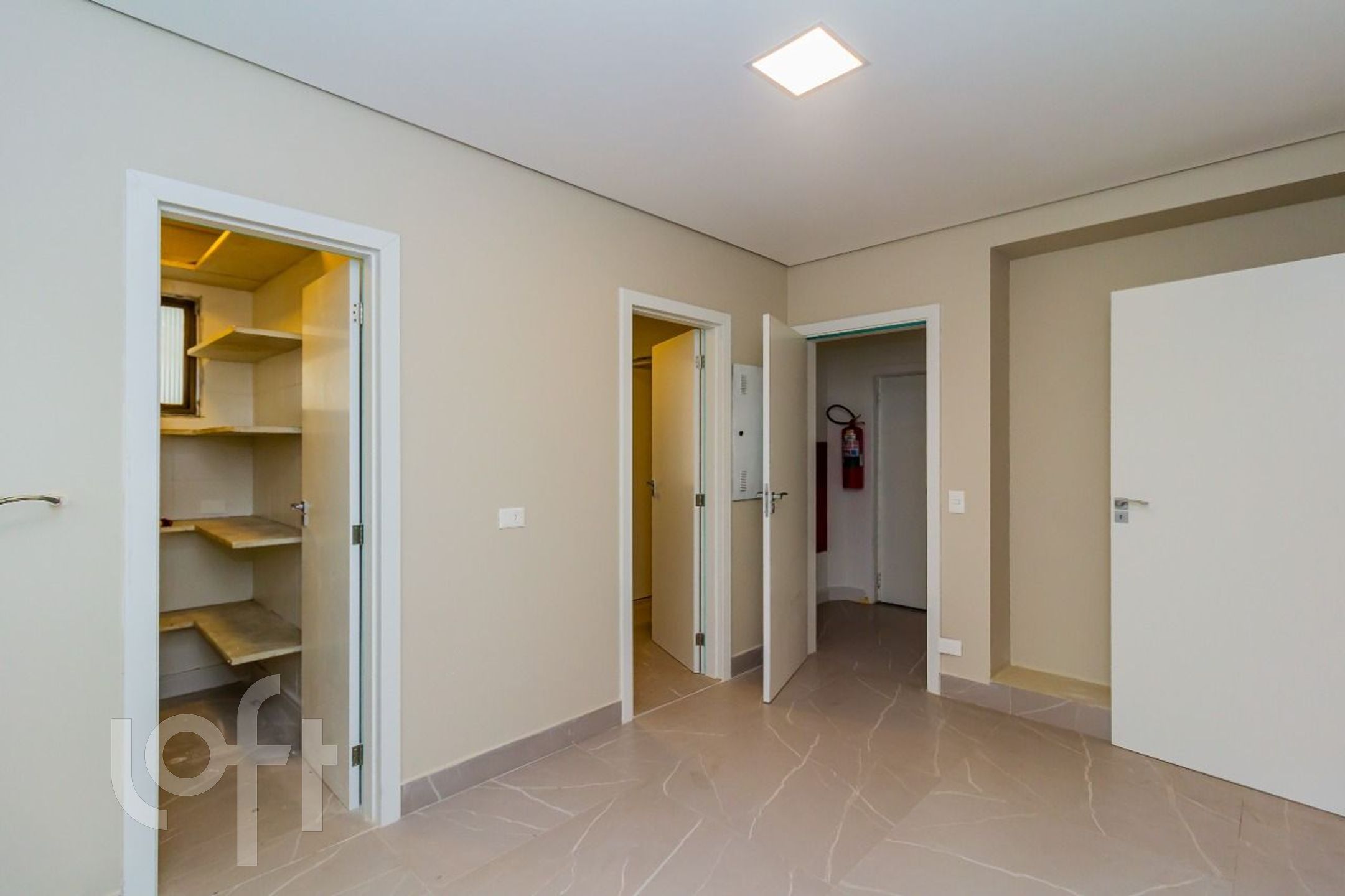 Apartamento à venda com 3 quartos, 236m² - Foto 40