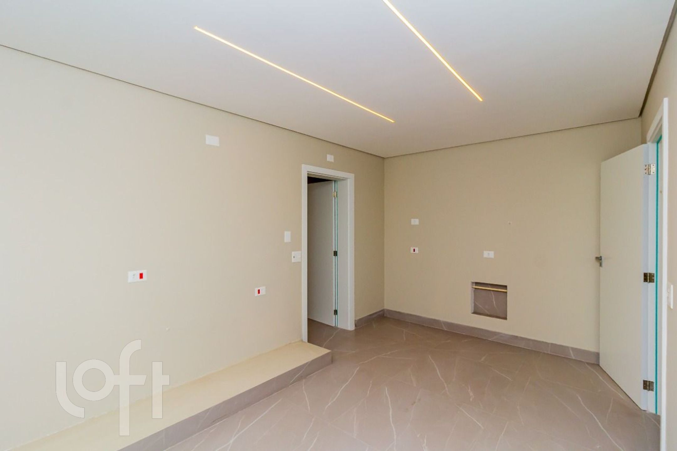 Apartamento à venda com 3 quartos, 236m² - Foto 35