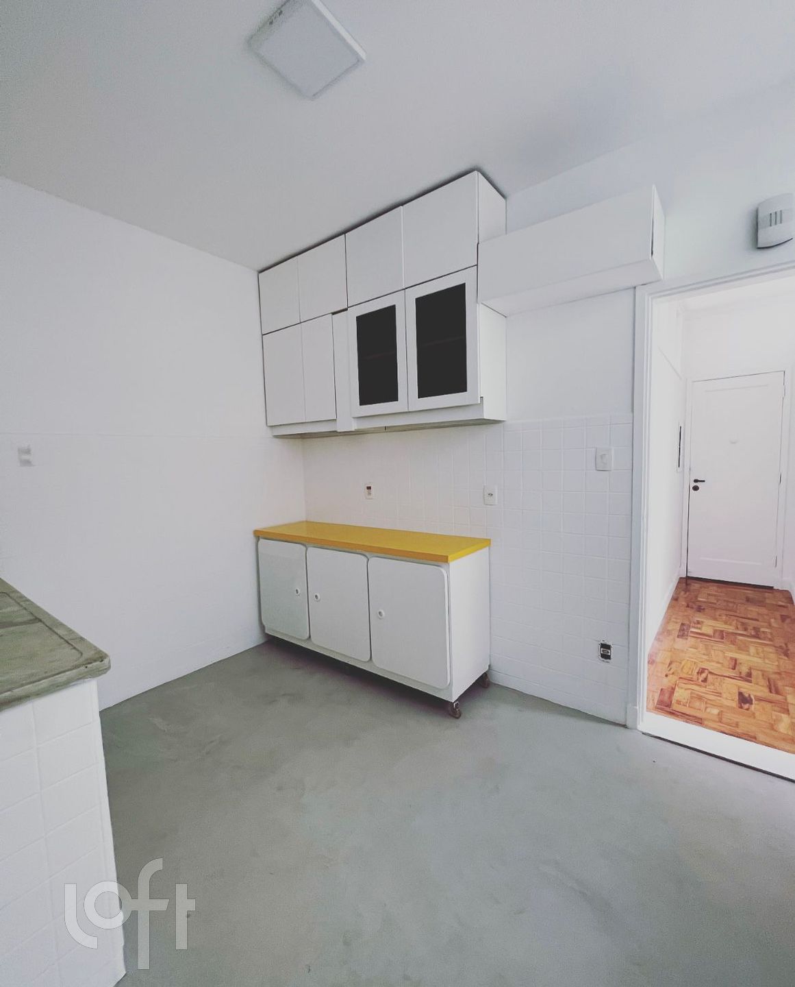 Apartamento à venda com 2 quartos, 102m² - Foto 2