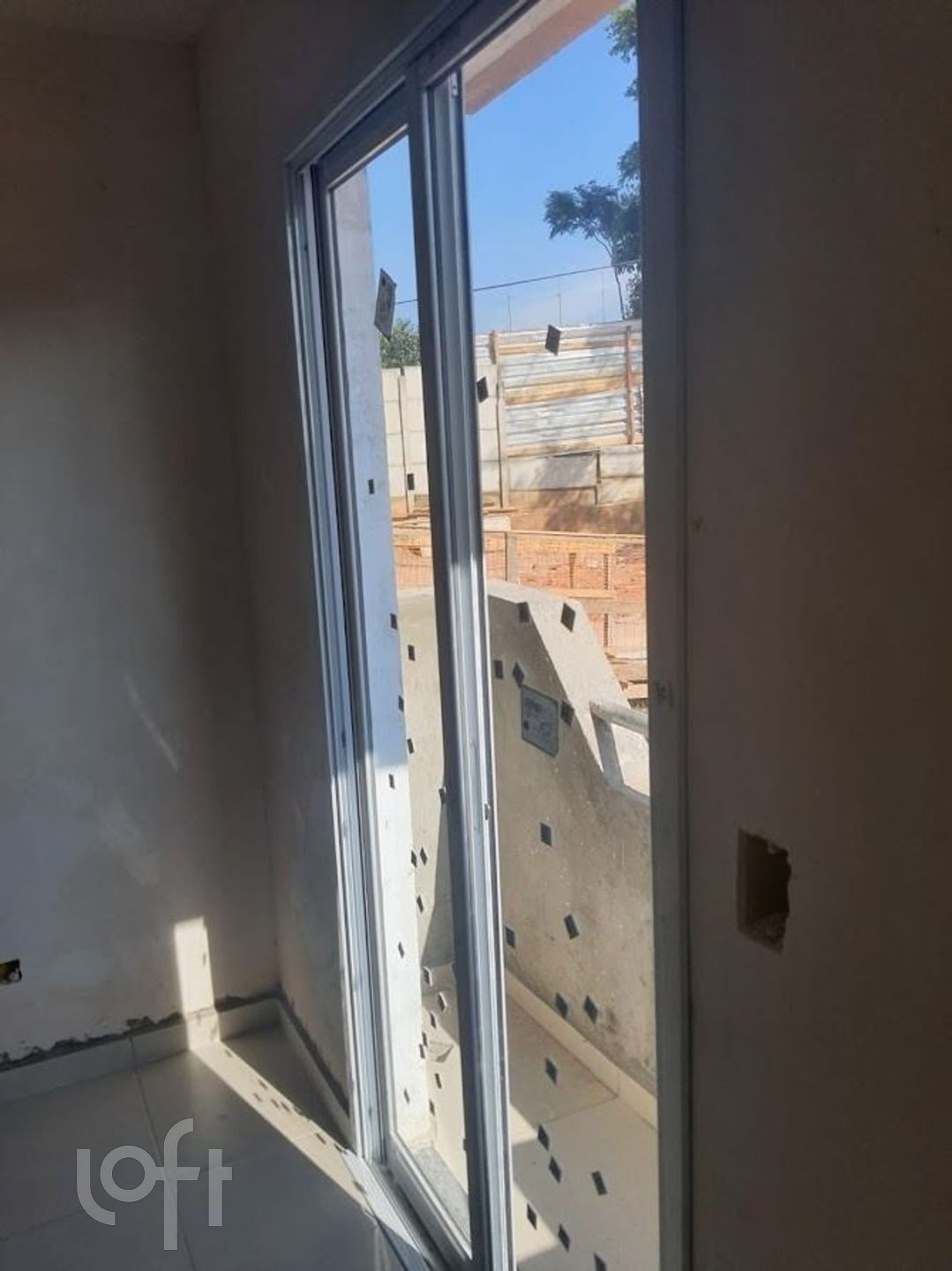 Apartamento à venda com 1 quarto, 35m² - Foto 2