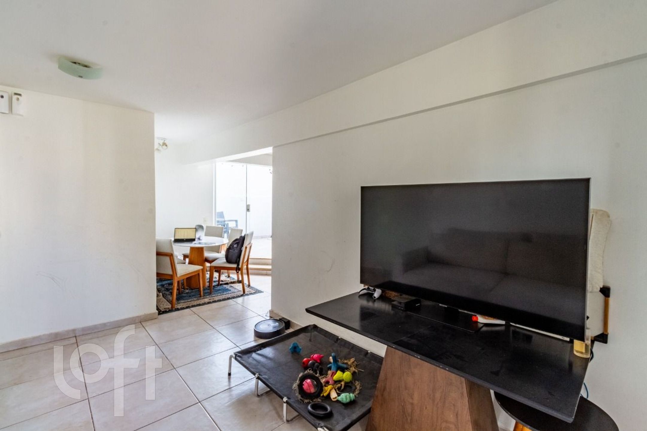 Apartamento à venda com 2 quartos, 82m² - Foto 4