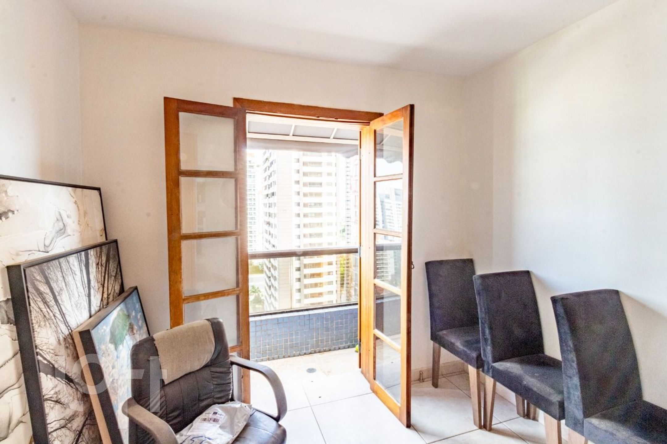 Apartamento à venda com 2 quartos, 82m² - Foto 17