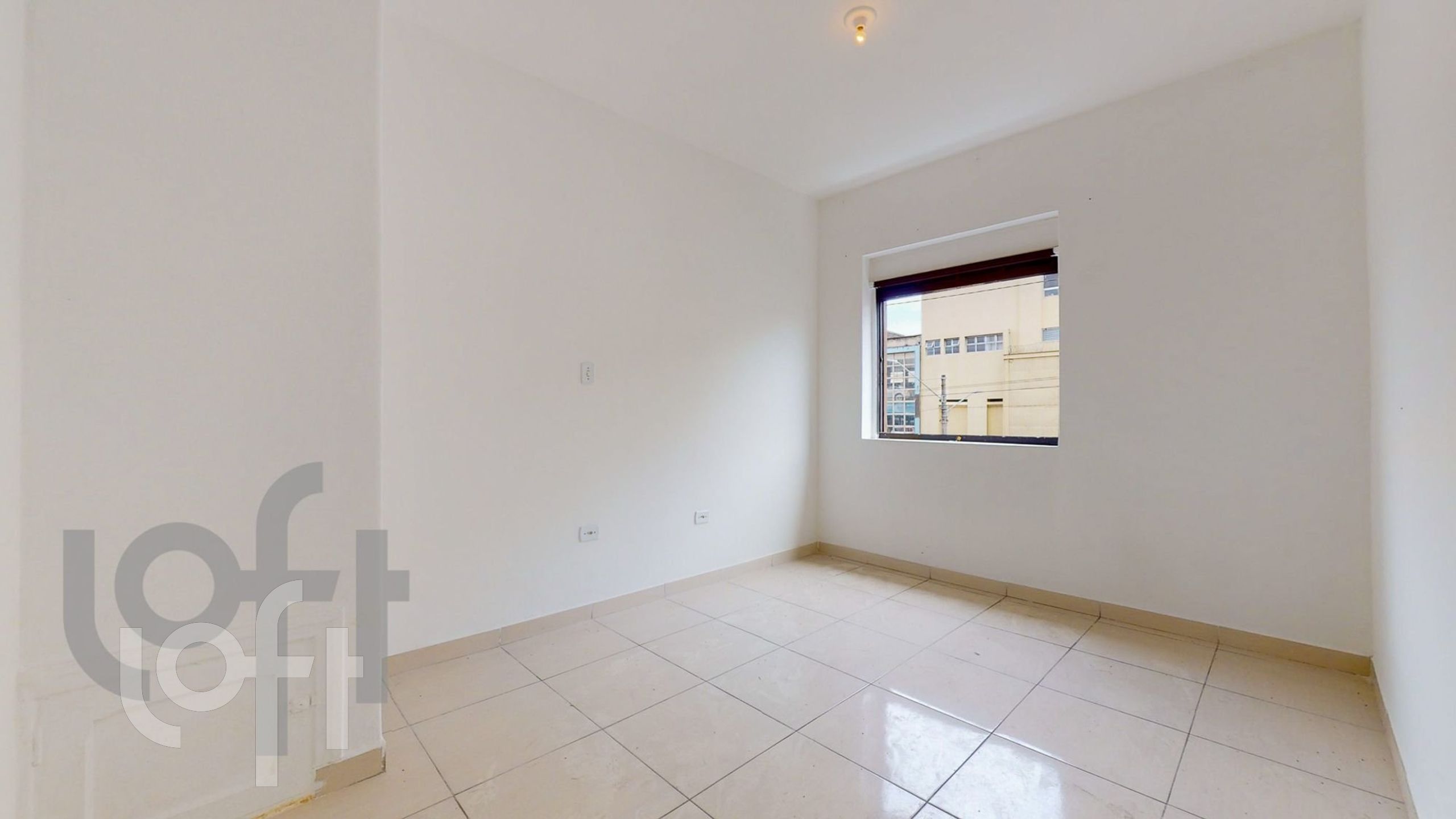 Apartamento à venda com 1 quarto, 28m² - Foto 1