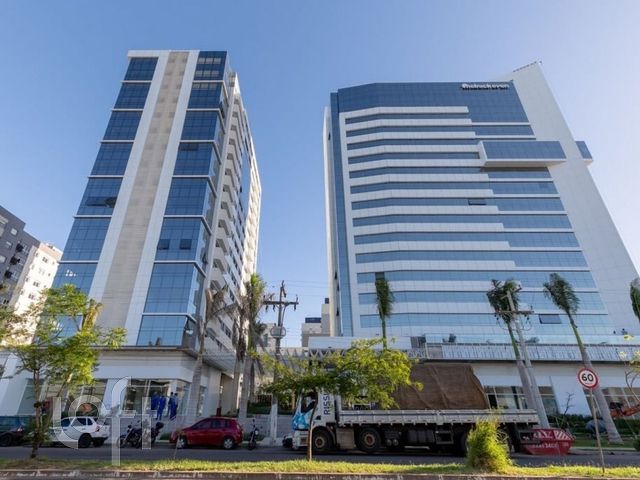 Apartamento com 38m², 1 dormitório, 1 vaga, Chácara das Pedras em Porto Alegre