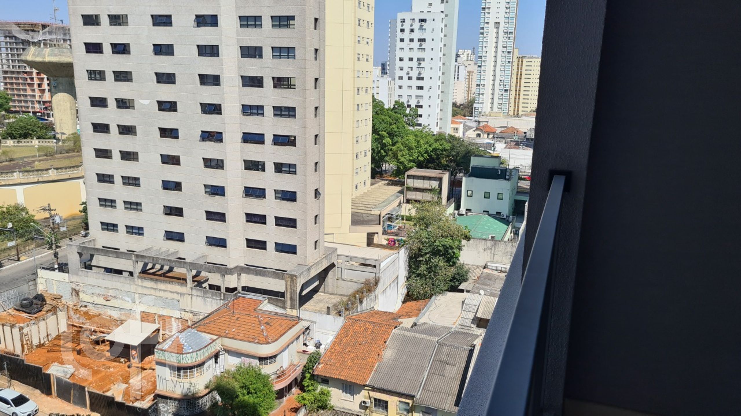 Apartamento à venda com 1 quarto, 25m² - Foto 9