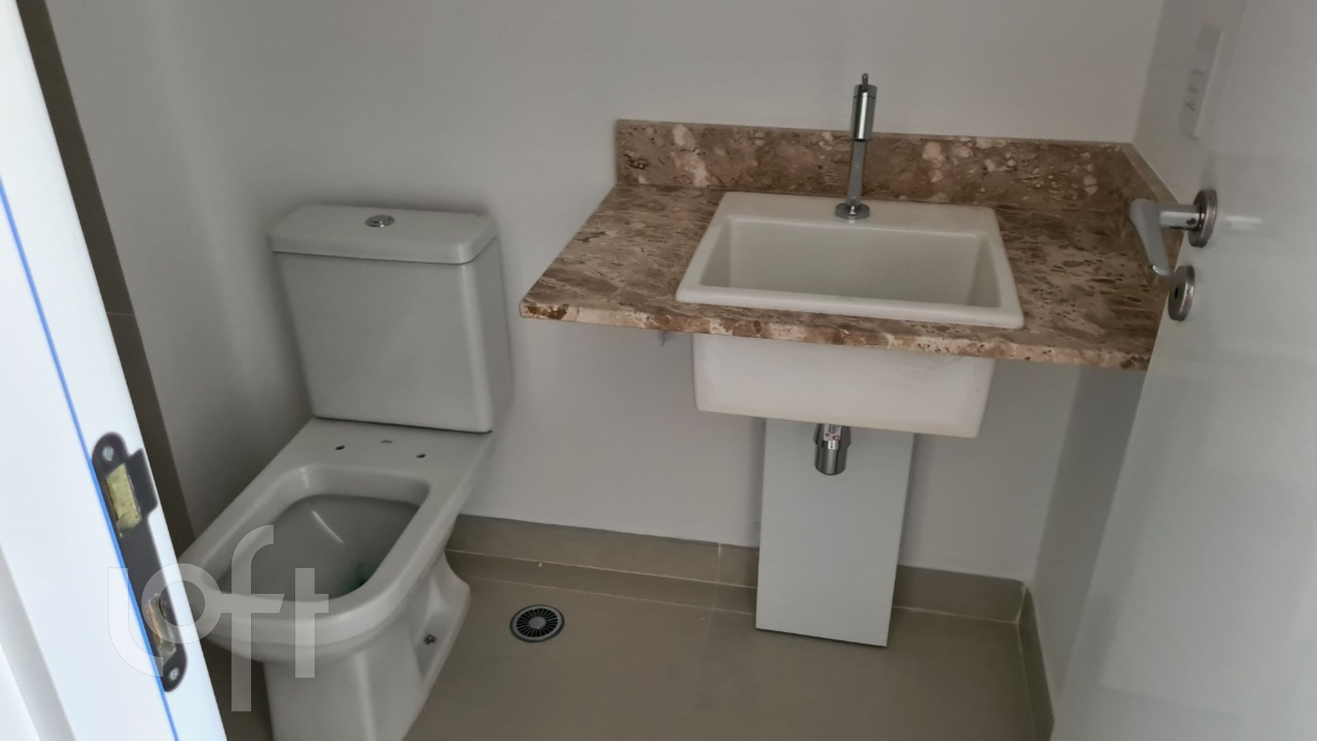 Apartamento à venda com 1 quarto, 25m² - Foto 7