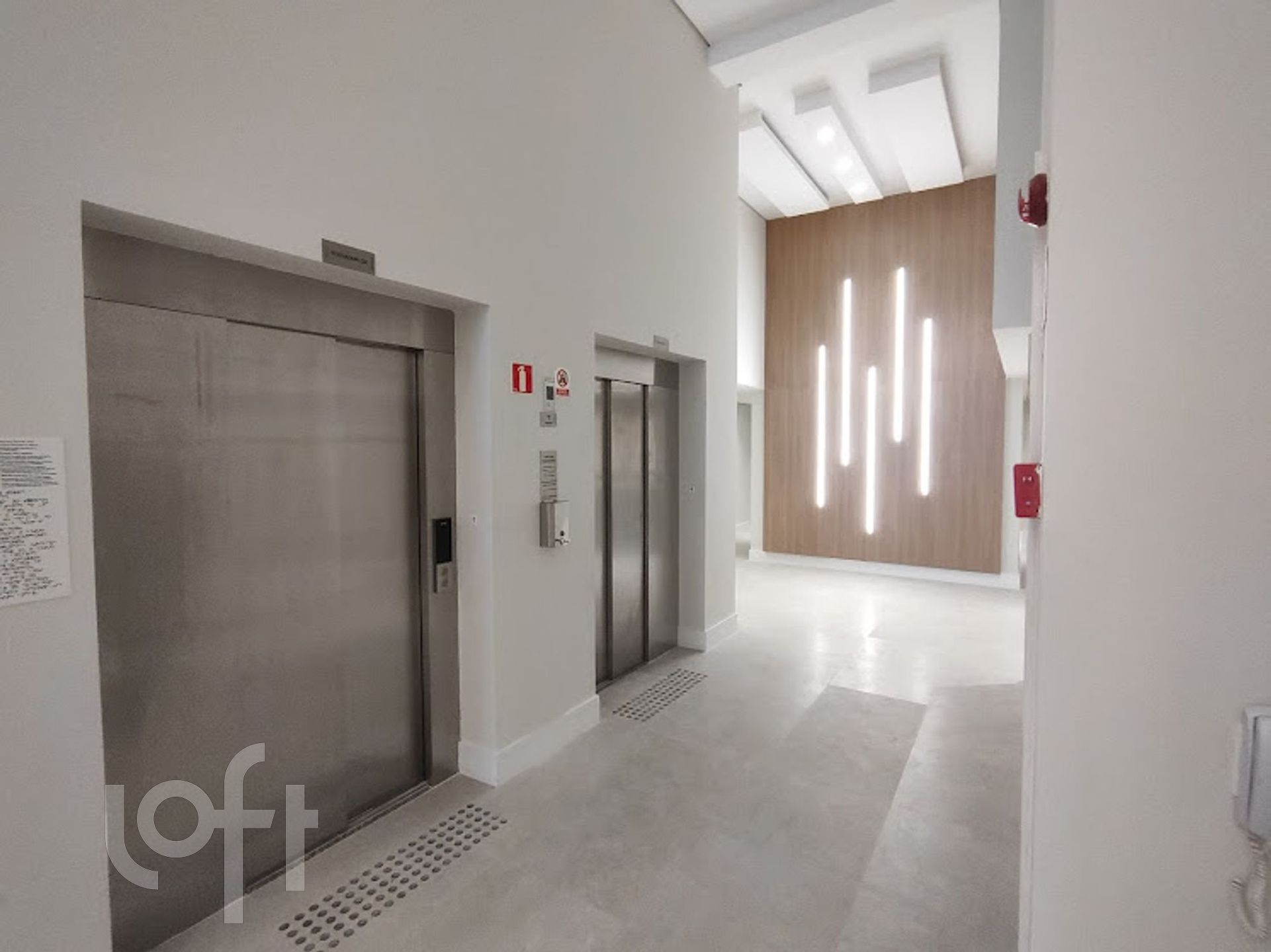 Apartamento à venda com 2 quartos, 95m² - Foto 18