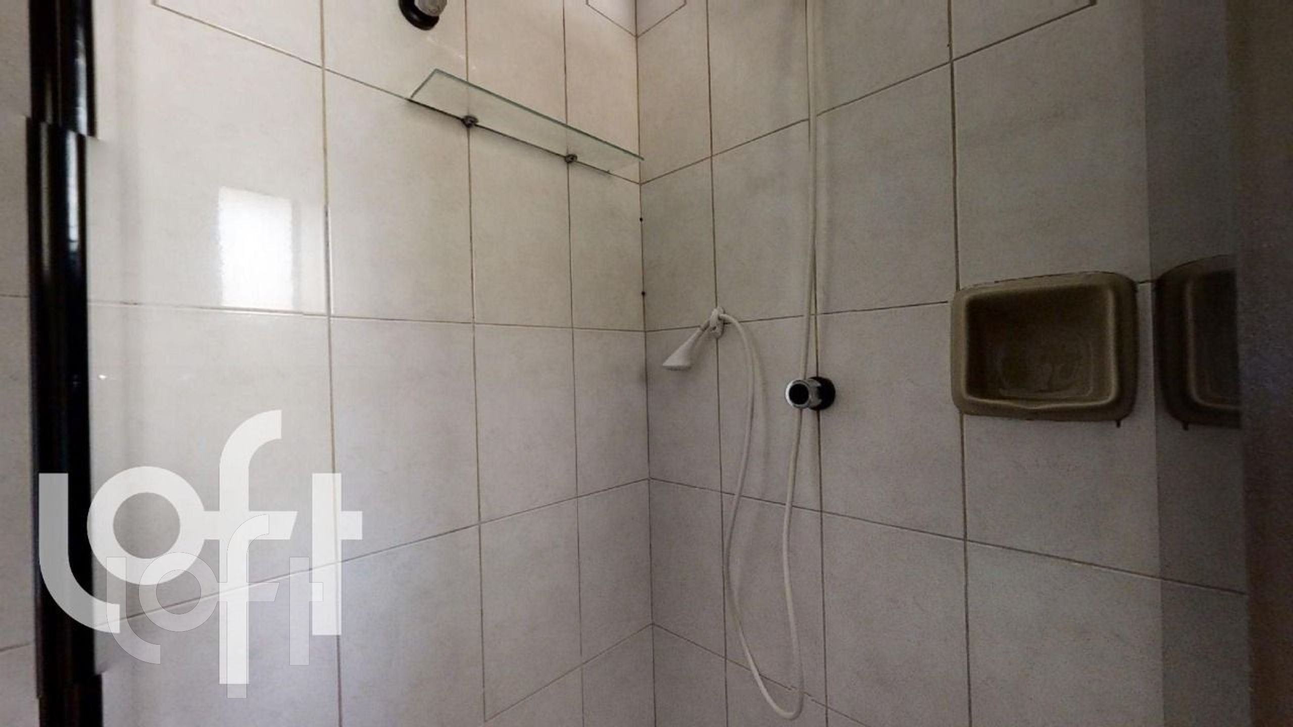 Apartamento à venda com 1 quarto, 42m² - Foto 14