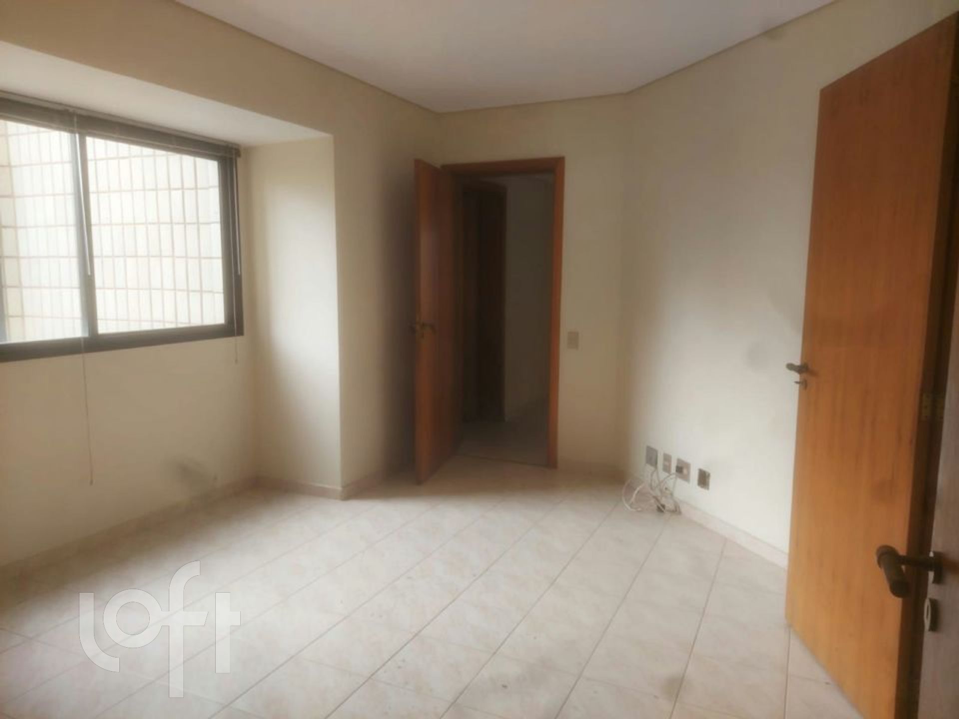 Apartamento à venda com 4 quartos, 300m² - Foto 11