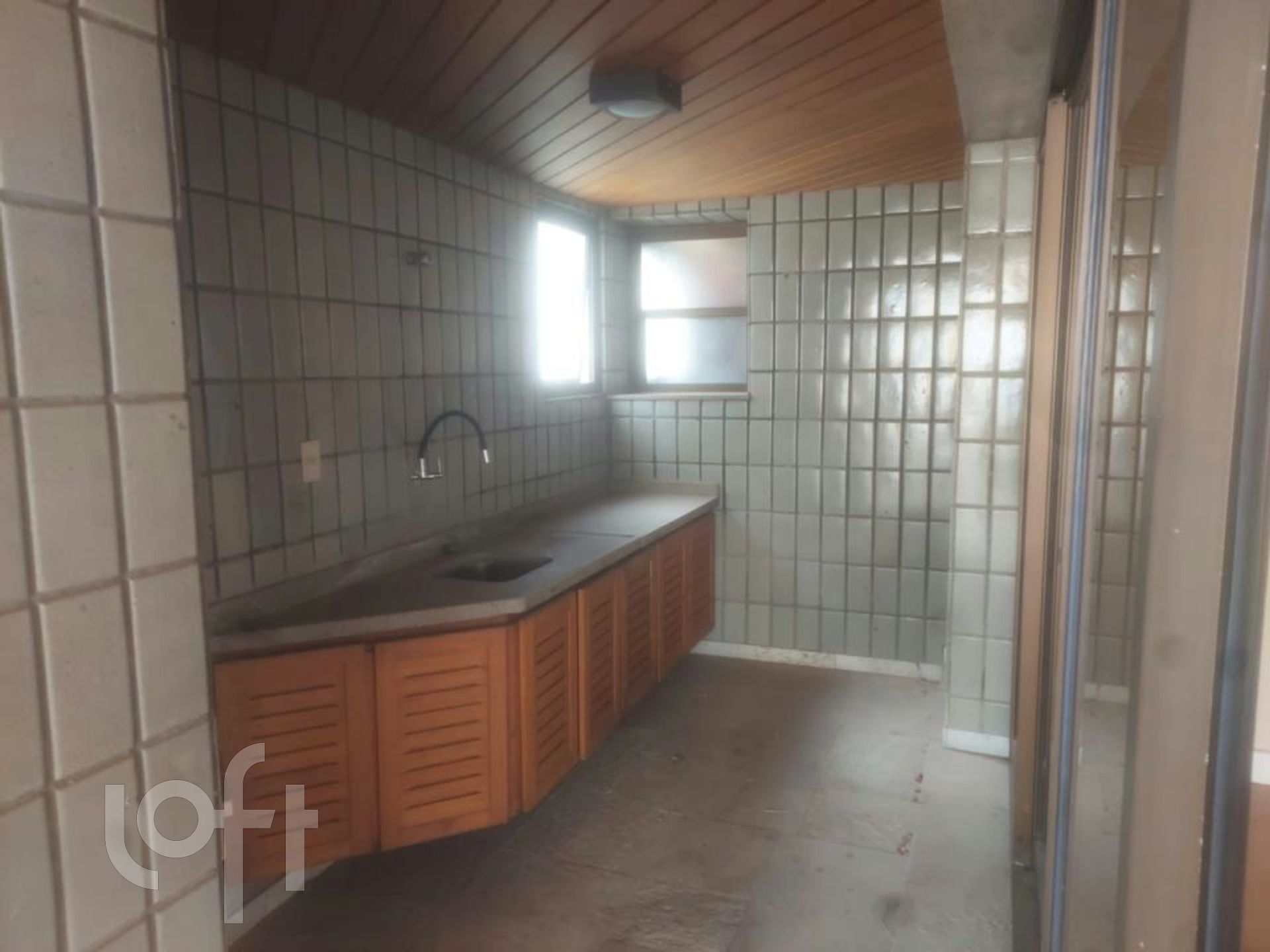 Apartamento à venda com 4 quartos, 300m² - Foto 9