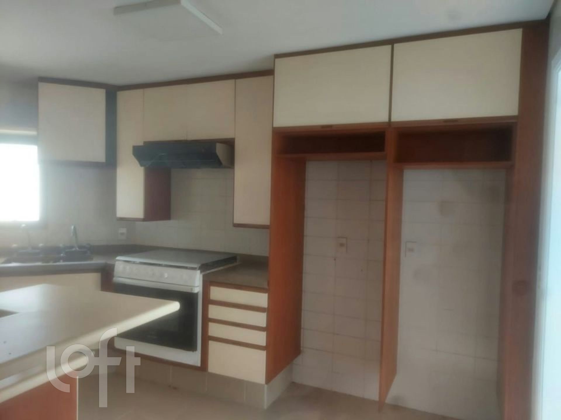 Apartamento à venda com 4 quartos, 300m² - Foto 8