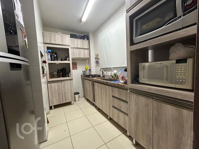 Apartamento com 96m², 3 dormitórios, 1 suíte, 2 vagas, Rio Branco em Novo Hamburgo