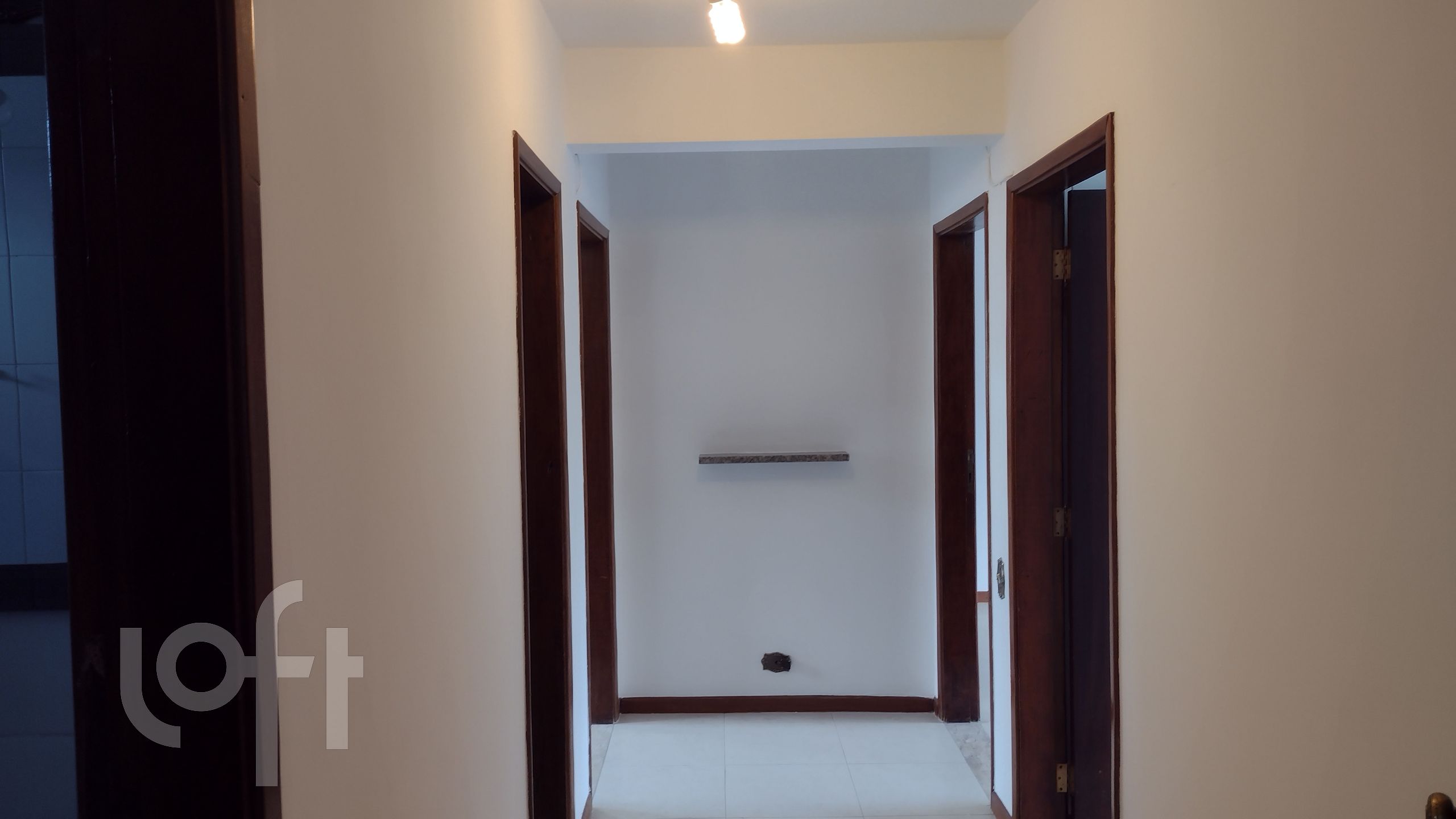 Apartamento à venda com 1 quarto, 107m² - Foto 10