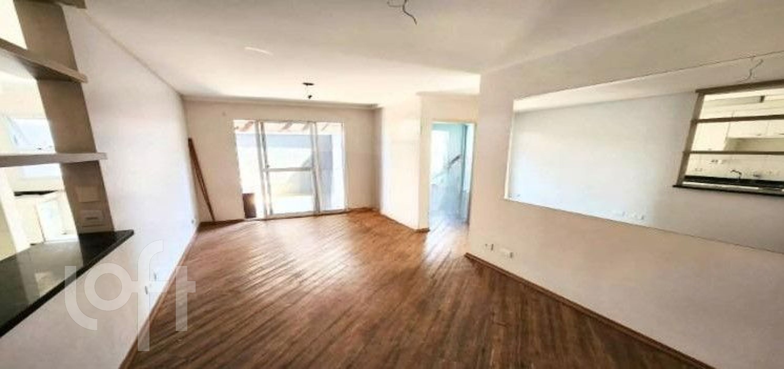 Apartamento à venda com 2 quartos, 57m² - Foto 1