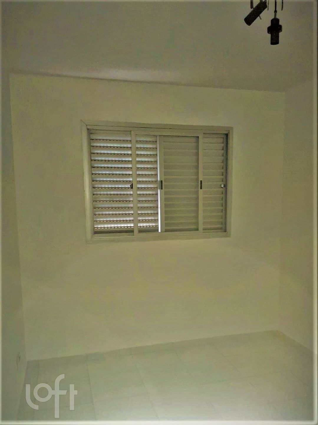 Apartamento à venda com 2 quartos, 60m² - Foto 3