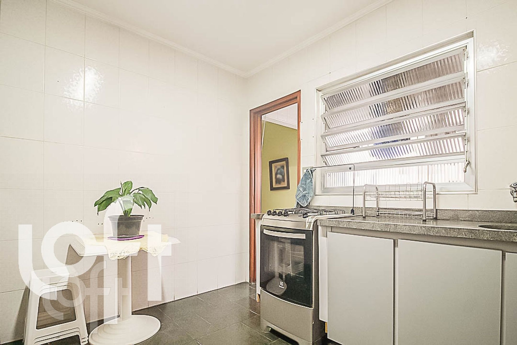 Apartamento à venda com 2 quartos, 87m² - Foto 15