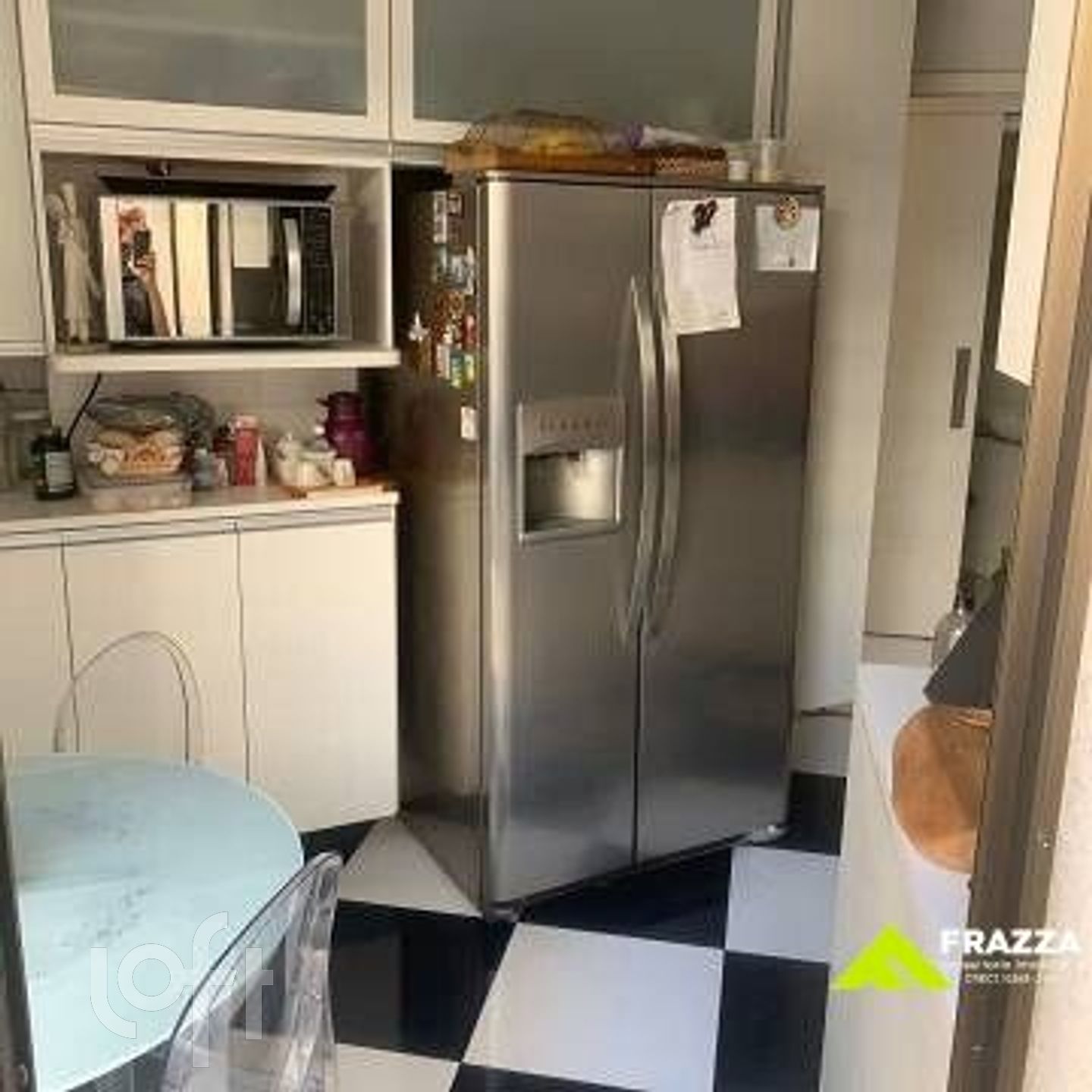 Apartamento à venda com 3 quartos, 182m² - Foto 3