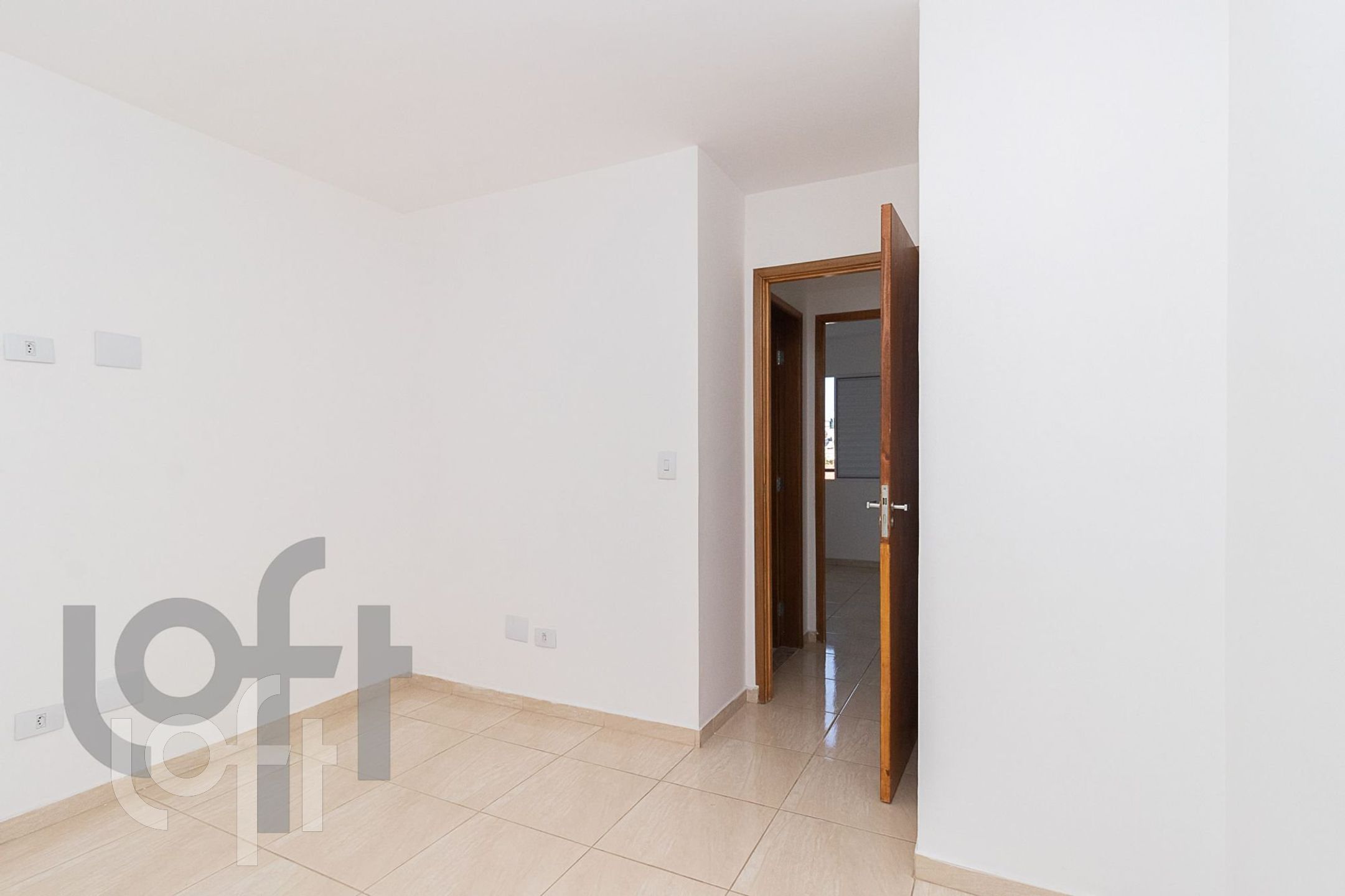 Apartamento à venda com 2 quartos, 42m² - Foto 3