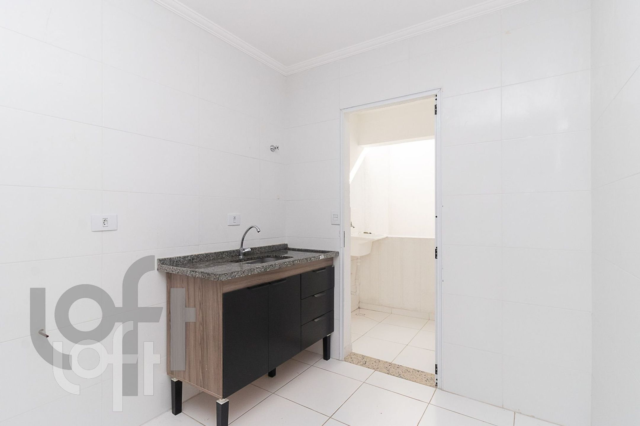 Apartamento à venda com 2 quartos, 42m² - Foto 25